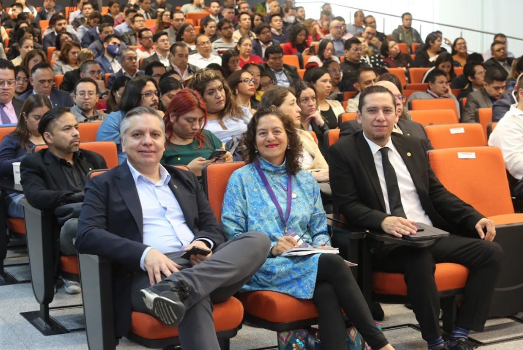 Reporte semanal 37: Participación en la DATACON 2023 - María del Carmen ...